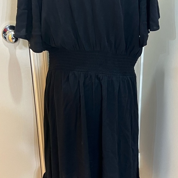 Foeever21 plus black dress - Picture 2 of 5